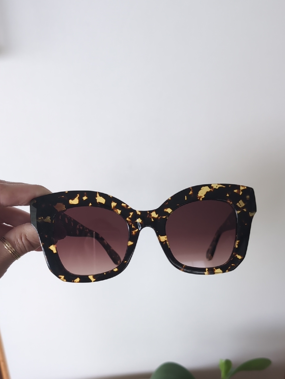 KREWE du optic Dauphine Flat Lens in Zulu Tortoise - Picture 5 of 16